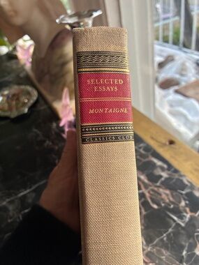 Selected Essays by Montaigne 1943